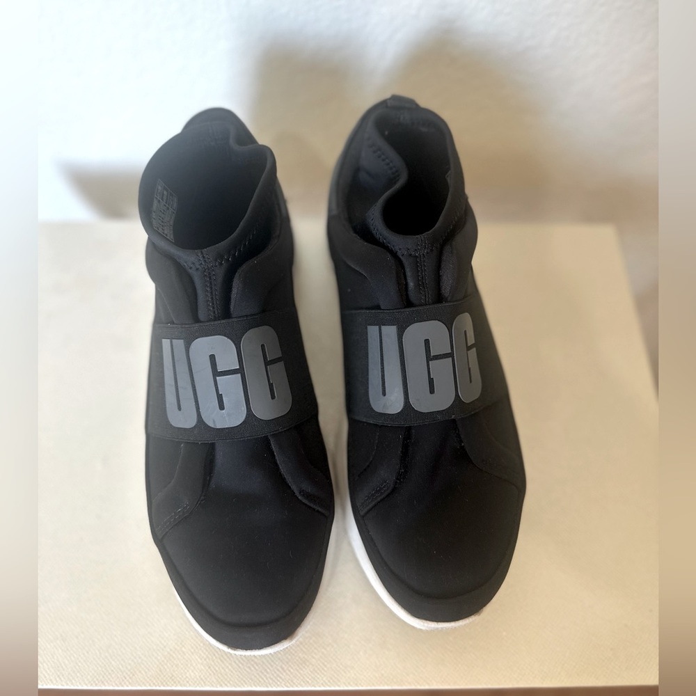 UGG Neutra Neoprene Sneakers Size 7